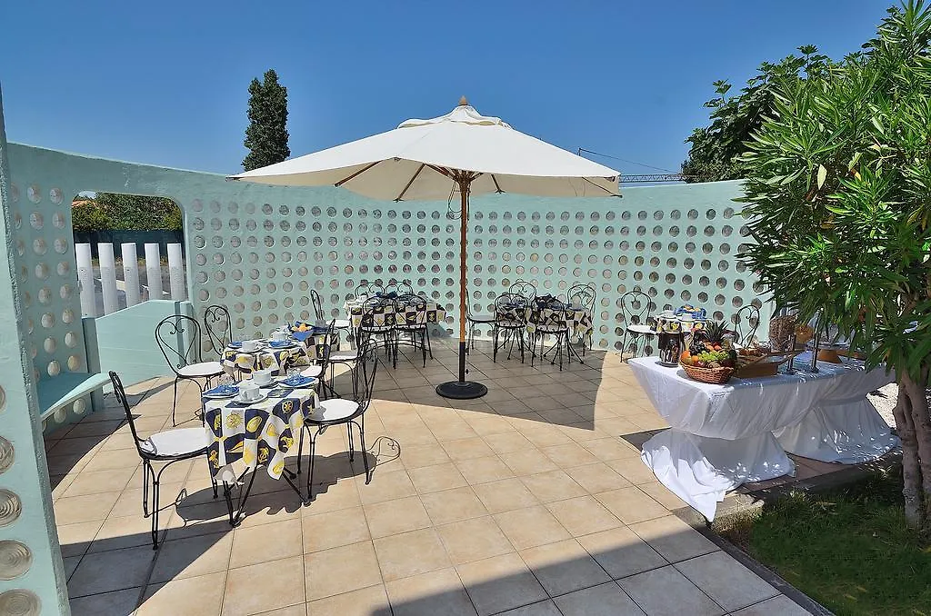 Villa Paradiso-1